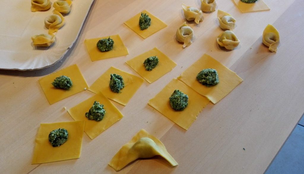 andrea-calvi-mom-tortelloni-ricotta-cheese-prep-6